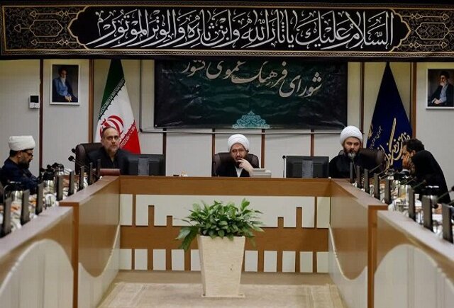  رئیس کانون‌های فرهنگی هنری مساجد به تعطیلی طاقچه انتقاد کرد